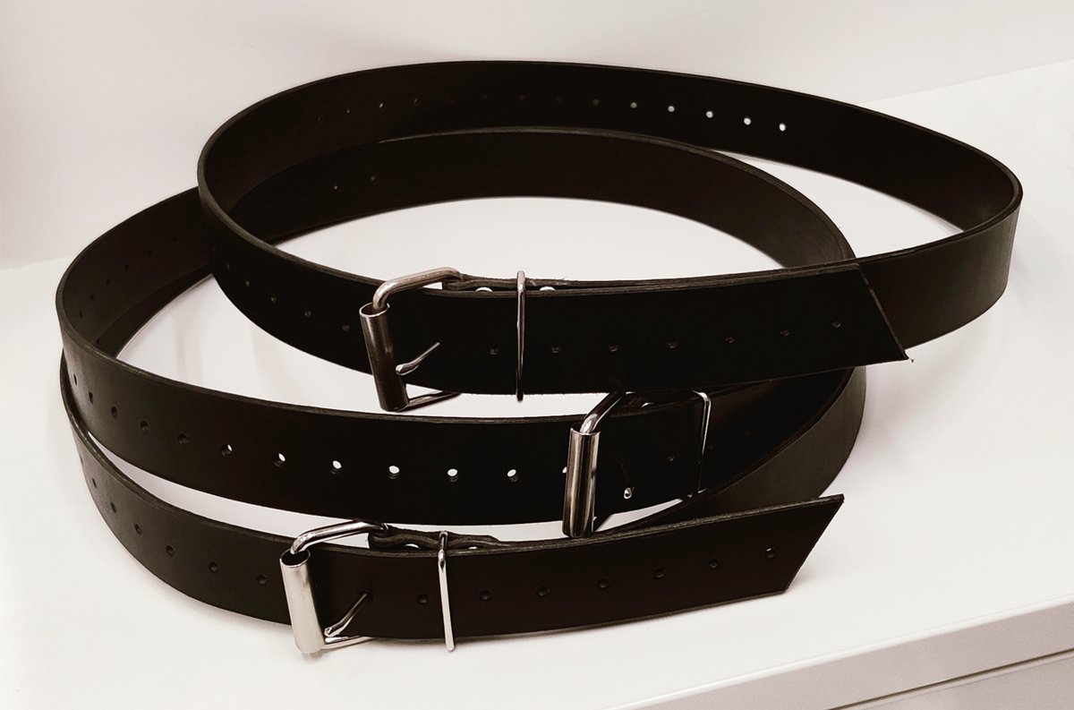 Leather bondage belt